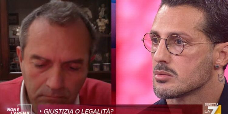 Luigi de Magistris e Fabrizio Corona a Non è l'Arena