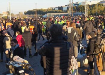 Protesta contro il green pass al porto di Trieste (LaPresse)