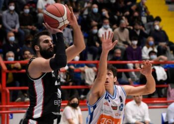 Diretta Brindisi Tortona, basket Serie A1 30^ giornata (da Twitter @DerthonaBasket)