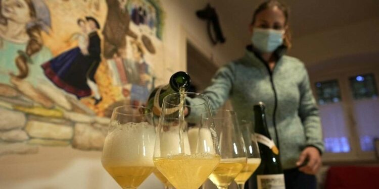 Il vino croato Prošek (Lapresse)