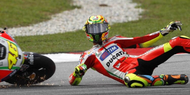 Valentino Rossi ai tempi della Ducati (Foto LaPresse)