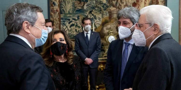 Mario Draghi, Elisabetta Casellati, Roberto Fico, Sergio Mattarella (LaPresse)