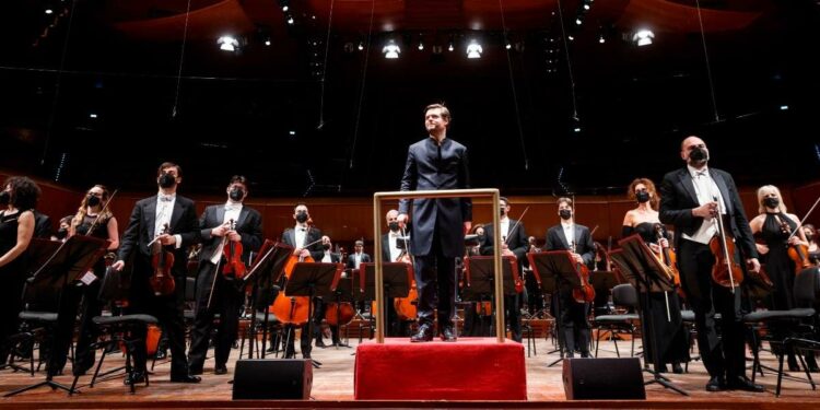 Roma, Auditorium Parco della Musica,
Orchestra dell’Accademia Nazionale di Santa Cecilia
direttore Juraj Valčuha
©Accademia Nazionale di Santa Cecilia / Musacchio, Ianniello