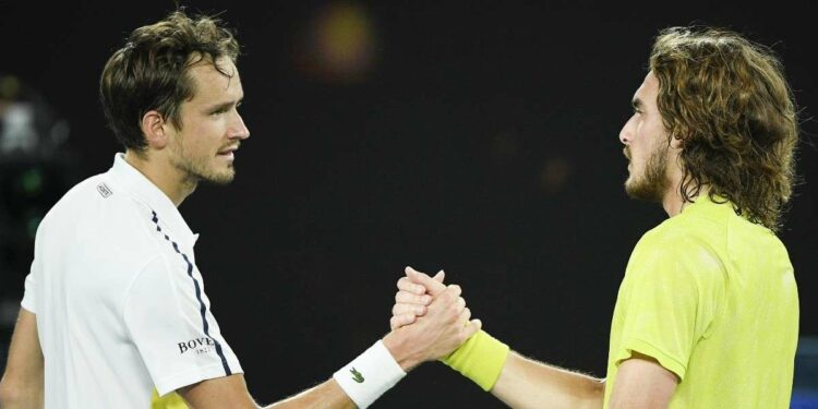 Diretta Tsitsipas Medvedev, semifinale Australian Open 2022 (Foto LaPresse)