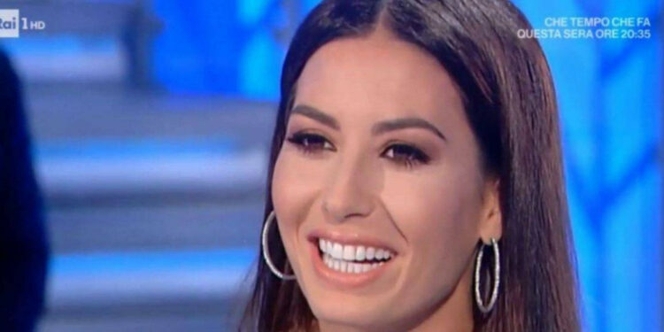 Elisabetta Gregoraci a 'Domenica In'