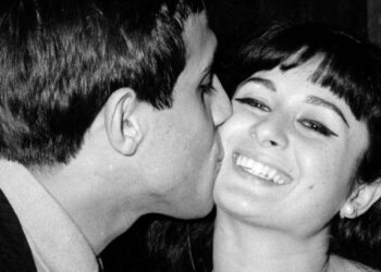 Milena Cantù con Adriano Celentano nel 1962 (LaPresse)