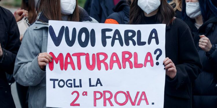 Protesta contro maturità