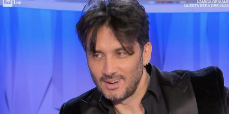 Fabrizio Moro a "Domenica In"