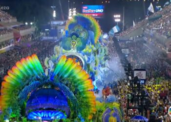 Il Carnevale di Rio de Janeiro (screen da Youtube)