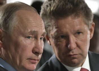 Putin con il CEO di Gazprom