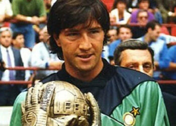 Walter Zenga, premiato come Miglior Portiere al Mondo negli Anni 90