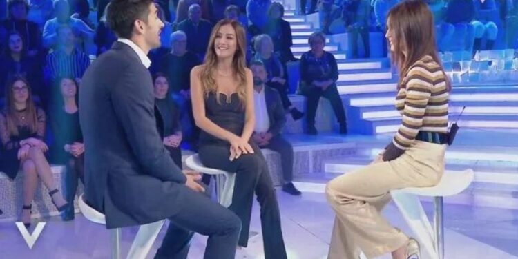 Giorgia Palmas e Filippo Magnini a "Verissimo"