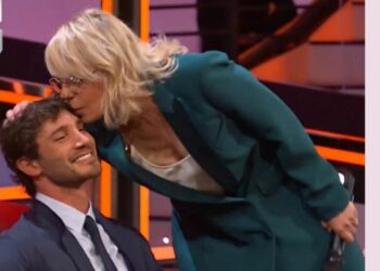 Stefano De Martino, Maria De Filippi, Amici 21