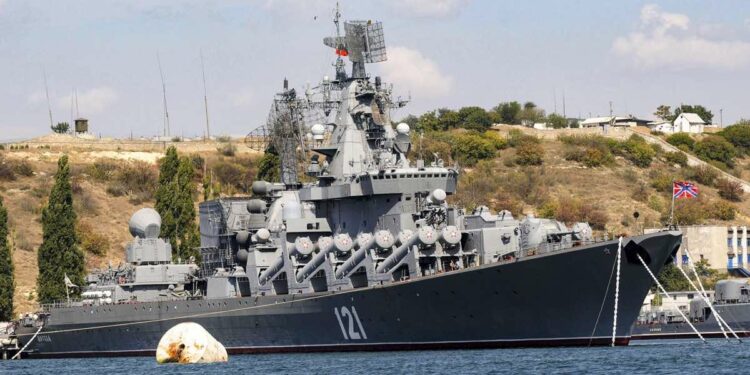 Incrociatore Moskva, la nave militare russa affondata nel Mar Nero (Foto: 2008, LaPresse)