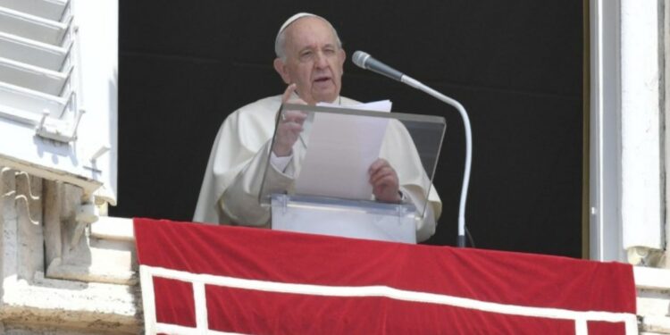 Papa Francesco, Vaticano