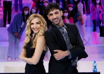 Lorella Cuccarini e Raimondo Todaro al serale di Amici 21