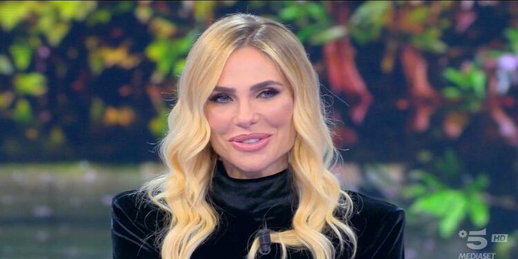 Ilary Blasi, Isola dei Famosi