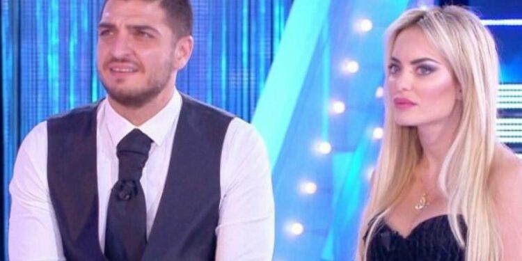 Elena Morali e Luigi Favoloso
(Foto: web)