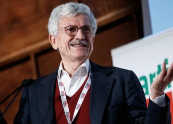 D'Alema, Articolo Uno