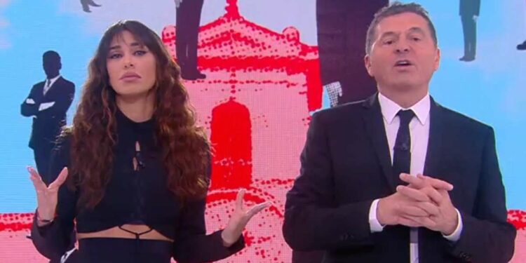 Le Iene Show - Belen Rodriguez  
(Foto: web)