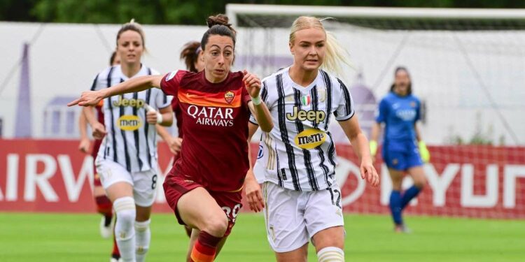 Foto Luciano Rossi/AS Roma/ LaPresse
16/05/2021 Roma ( Italia)
Sport Calcio  AS Roma - Juventus
Campionato di Calcio serie A femminile  Stadio Tre Fontane, Roma
Nella foto: Paloma Lazaro

Photo  Luciano Rossi/ Roma/ LaPresse
16/05/2021 Roma (Italy)
Sport Soccer
AS Roma - Juventus
Women's  Championship 2020-21 
Tre Fontane Stadium, Roma       
In the pic: Paloma Lazaro