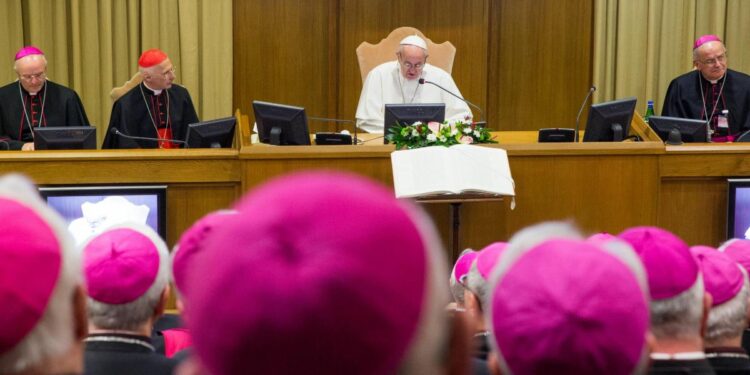 Papa Francesco, assemblea Cei