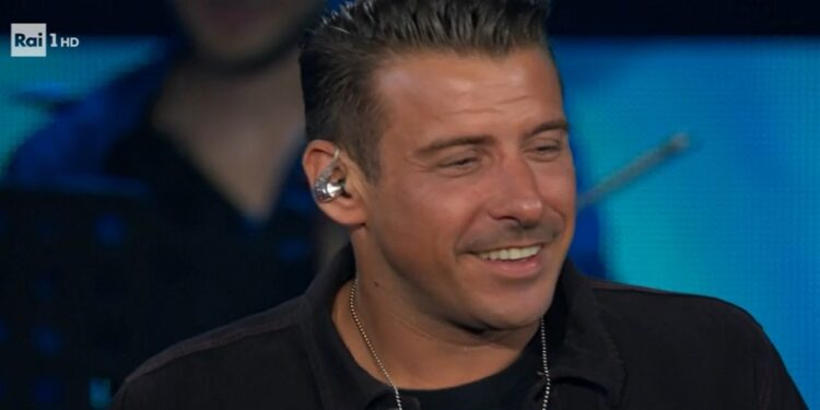 Francesco Gabbani, Dallarenalucio