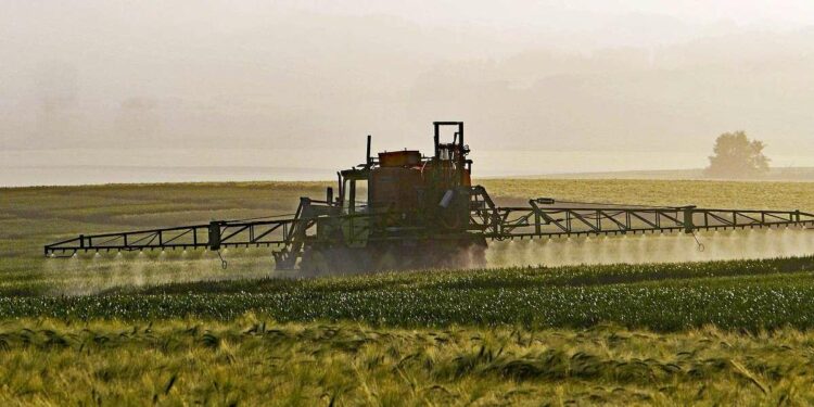 Agricoltura e utilizzo di pesticidi