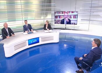 Enrico Mentana, siparietto a La7 con Renzi