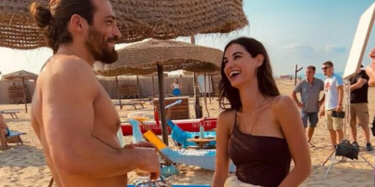 Can Yaman, Francesca Chillemi, Viola Come il mare (fonte: Instagram)