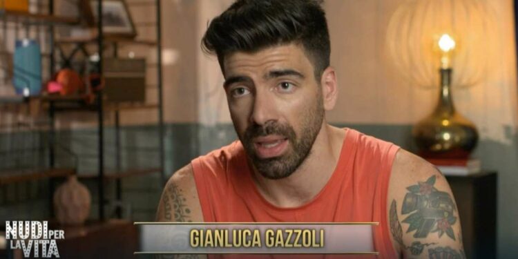 Gianluca Gazzoli a Nudi per la vita su Rai 2