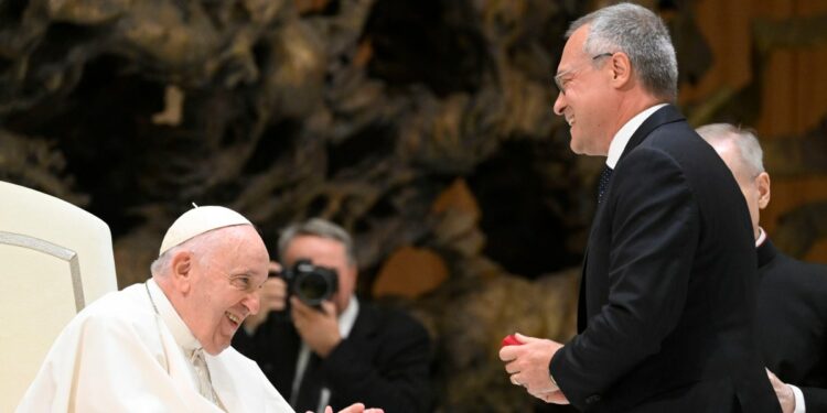 Papa Francesco con la Confindustria