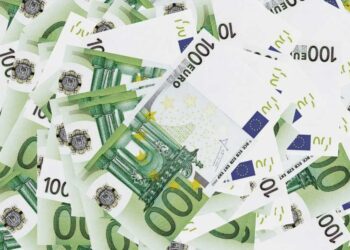 Bonus 200 euro partite Iva Pagamento Inps slitta a novembre