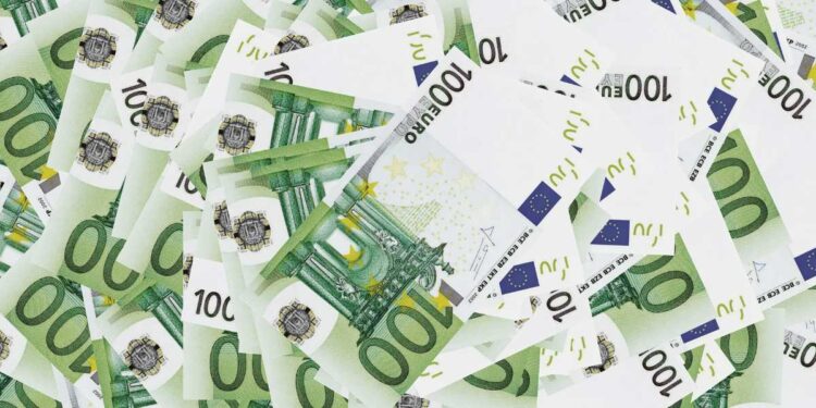 Bonus 200 euro partite Iva Pagamento Inps slitta a novembre