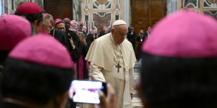 Papa Francesco (LaPresse)