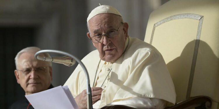 Papa Francesco (LaPresse)