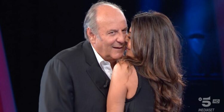 Gerry Scotti e Sabrina Ferilli "hot" a Tu si que vales