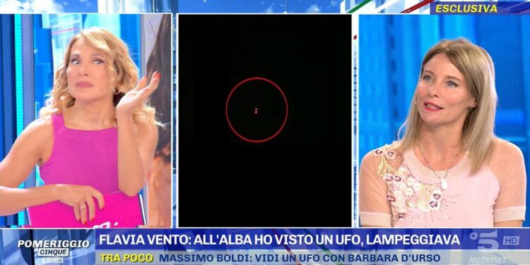 Flavia Vento parla dell'Ufo a Pomeriggio 5