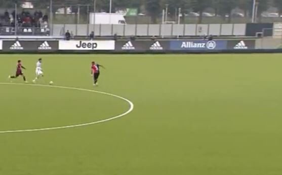 Kenan Yildiz in Juventus-Cagliari, screen da Youtube