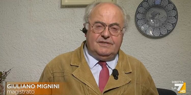 Giuliano Mignini in collegamento con Atlantide