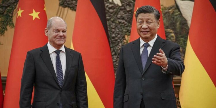 Olaf Scholz e Xi Jinping (Lapresse)