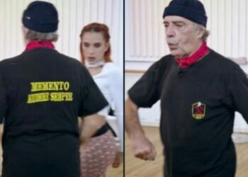 Enrico Montesano e la maglia col simbolo e motto X Mas