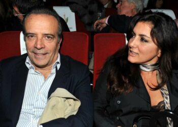 Enrico Montesano con la moglie Teresa Trisorio (Foto: 2010, LaPresse)