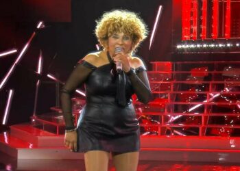 Deborah Johnson è Tina Turner a Tale e quale Show Torneo 2022