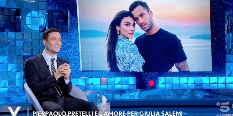 Pierpaolo Petrelli e Giulia Salemi (Verissimo)