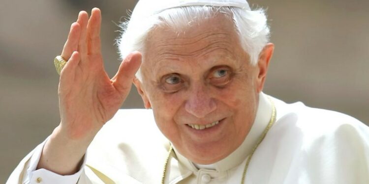 Joseph Ratzinger (1927-2022), Benedetto XVI (2005-2013) (LaPresse)