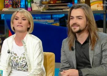 Valerio Scanu e sua madre Sonia (Rai 1, Oggi è un altro giorno)