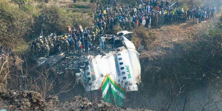 disastro aereo in Nepal