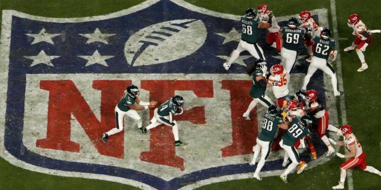 Video Superbowl 2023: Philadelphia Kansas City (35-38), Chiefs campioni (Foto LaPresse)