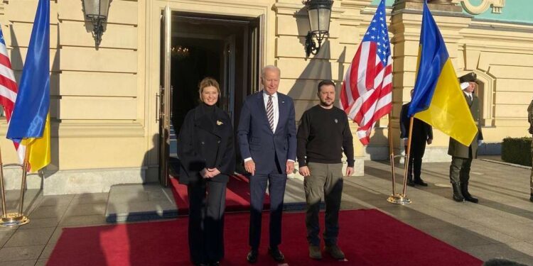 Biden a Kiev da Zelensky